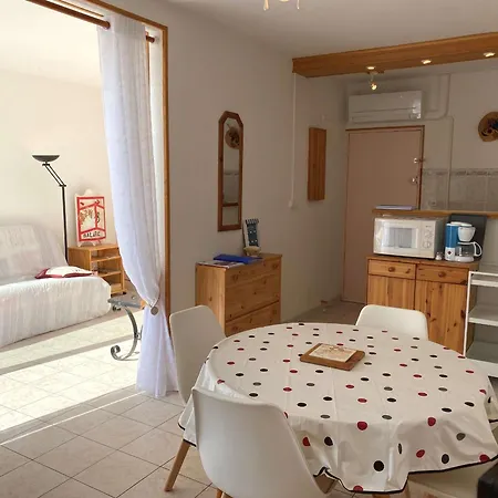 Apartmán T2 Bis Avec Terrasse, Clim, Wifi - 2 Etoiles - Fr-1-553-155 Balaruc-les-Bains